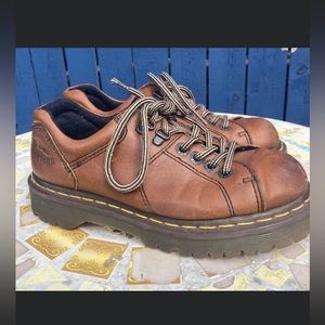 90s chunky doc martens oxfords